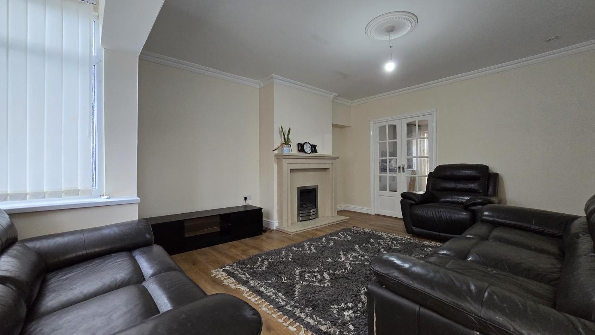 Entire Three Bedroom House In Birmingham Kültér fotó